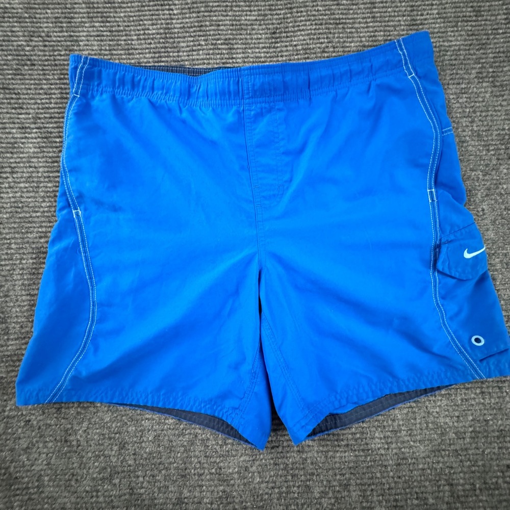 Nike Swim Trunks Medium Blue Cargo Pocket Mesh Lined Board Shorts Surf